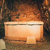 （写真）物集女車塚古墳の石室
