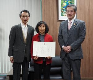 はちよし 日比野寛様 感謝状贈呈式