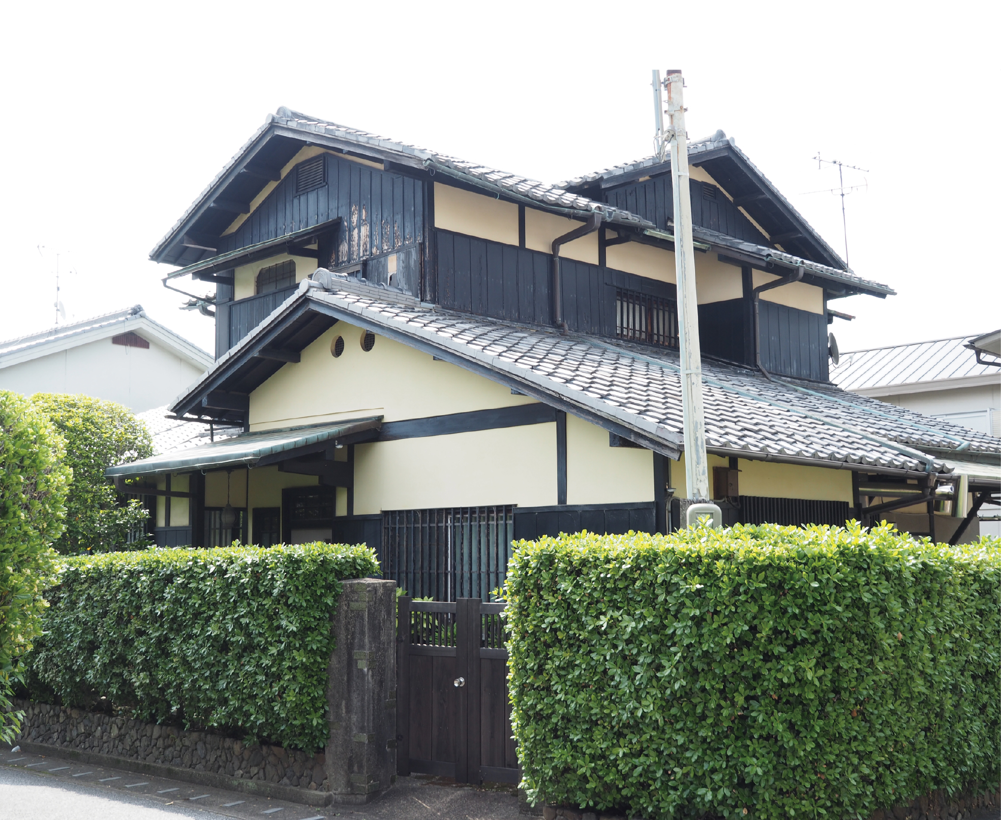 向日庵(旧寿岳家住宅)